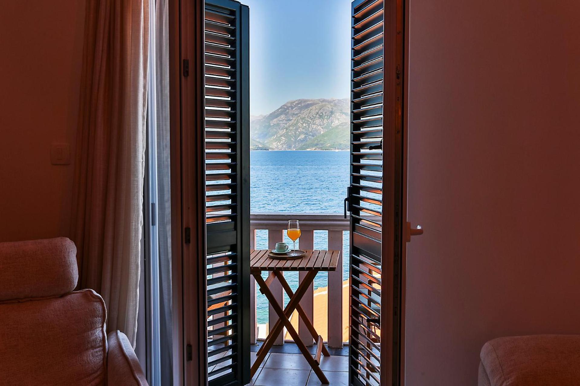 Casa Brilla Leilighet Tivat Eksteriør bilde